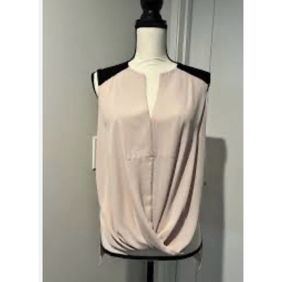 BCBGMAXAZRIA NWT MSRP$138 “Gisele” Pink Drape Sleeveless Top Blouse M - Picture 3 of 5